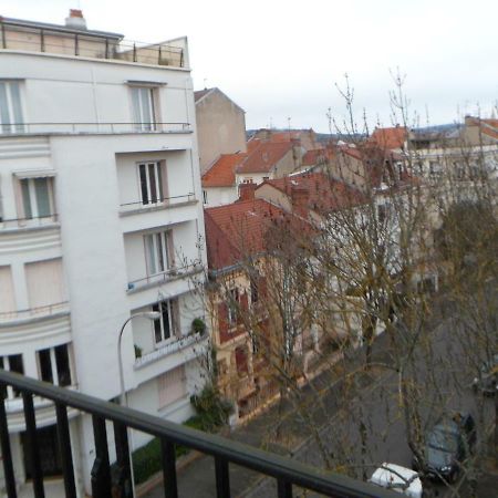 Appartement F 2 Vichy Exterior photo